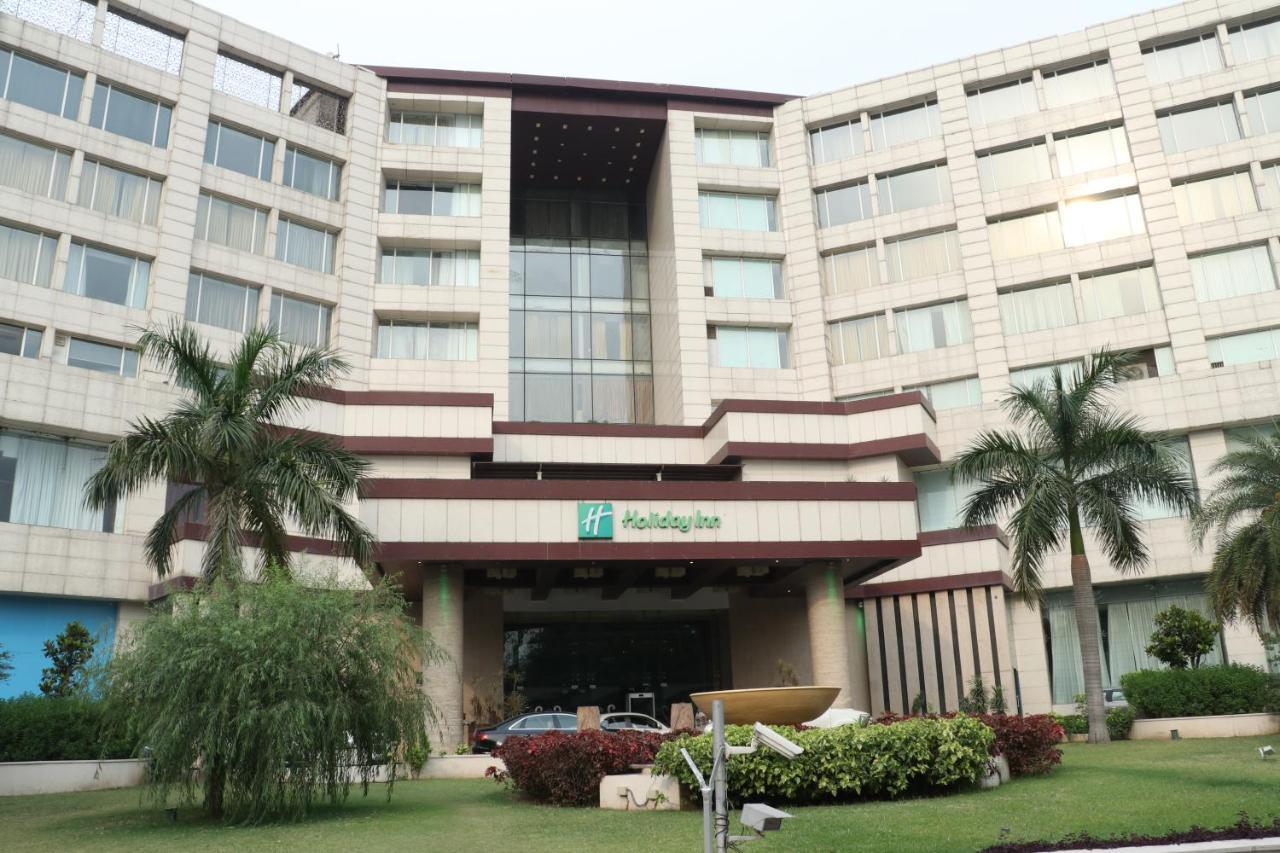 Holiday Inn Chandigarh Panchkula, An Ihg Hotel Zewnętrze zdjęcie